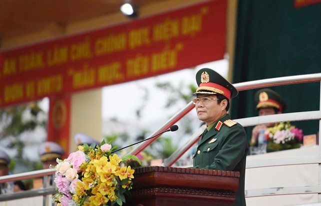 Đại tướng Nguyễn Tân Cương dự, chỉ đạo Lễ ra quân huấn luyện năm 2025 tại Lữ đoàn 147, Vùng 1 Hải quân